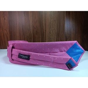T.M. Lewin Mens Designer Tie All Silk Berry Pink Embroidered EUC Classic Lenght